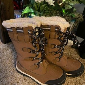 Bearpaw boots